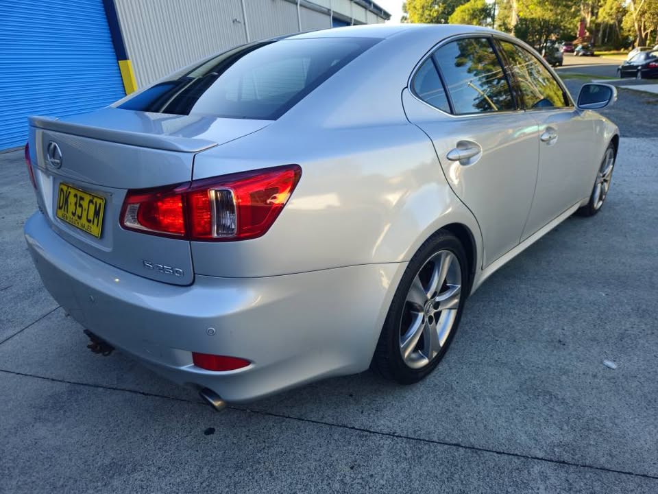 2013 Lexus is 250 x luxury auto 4.jpg